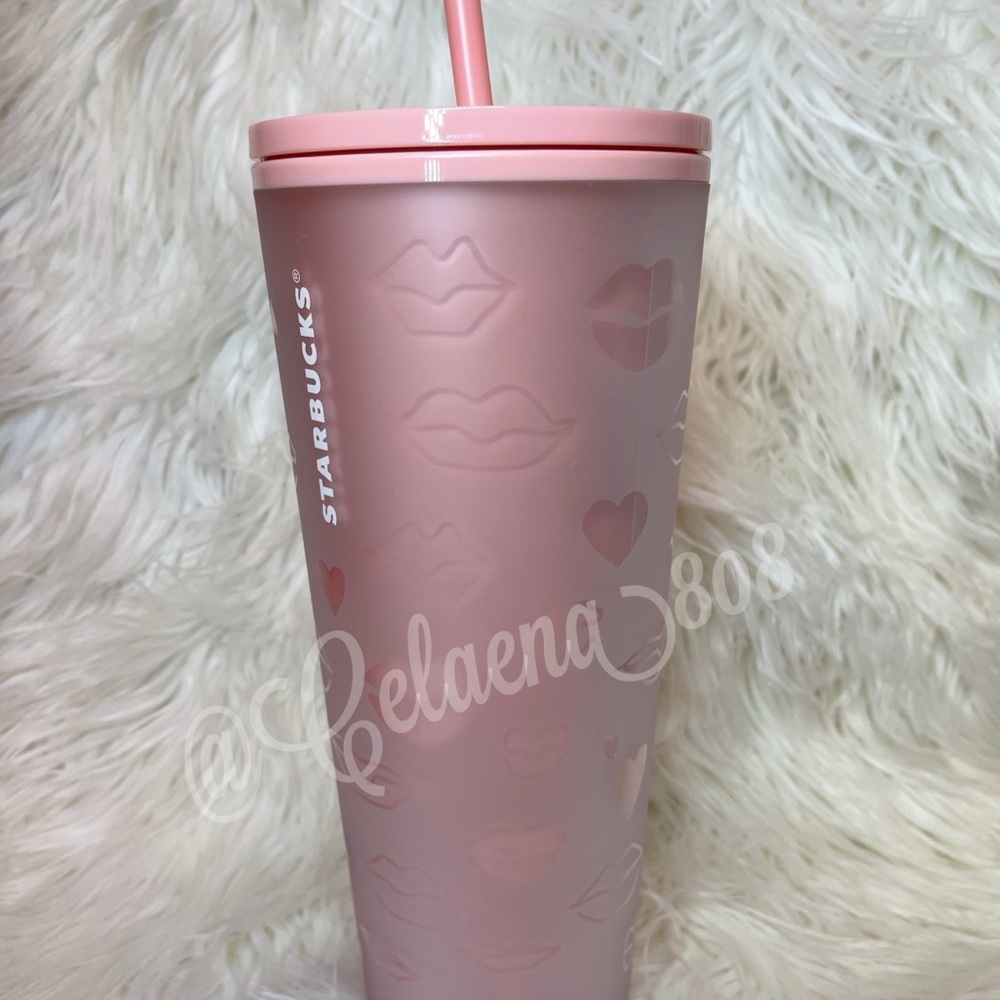 Starbucks 2021 valentines LIPS